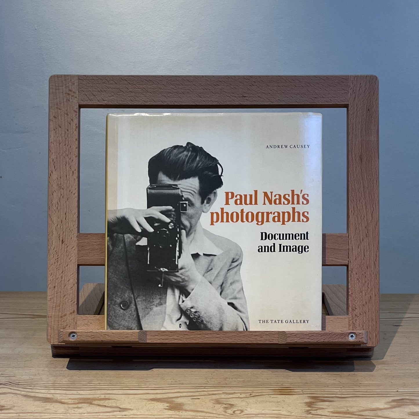 Paul Nash's Photographs: Document and Image