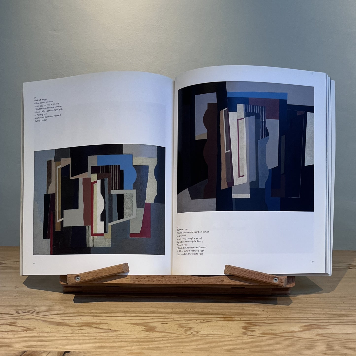 John Piper in the 1930s: Abstraction on the Beach