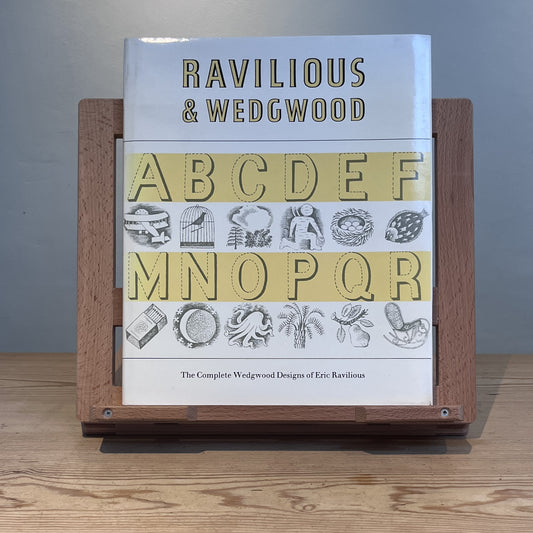 Ravilious & Wedgwood: The Complete Wedgwood Designs of Eric Ravilious