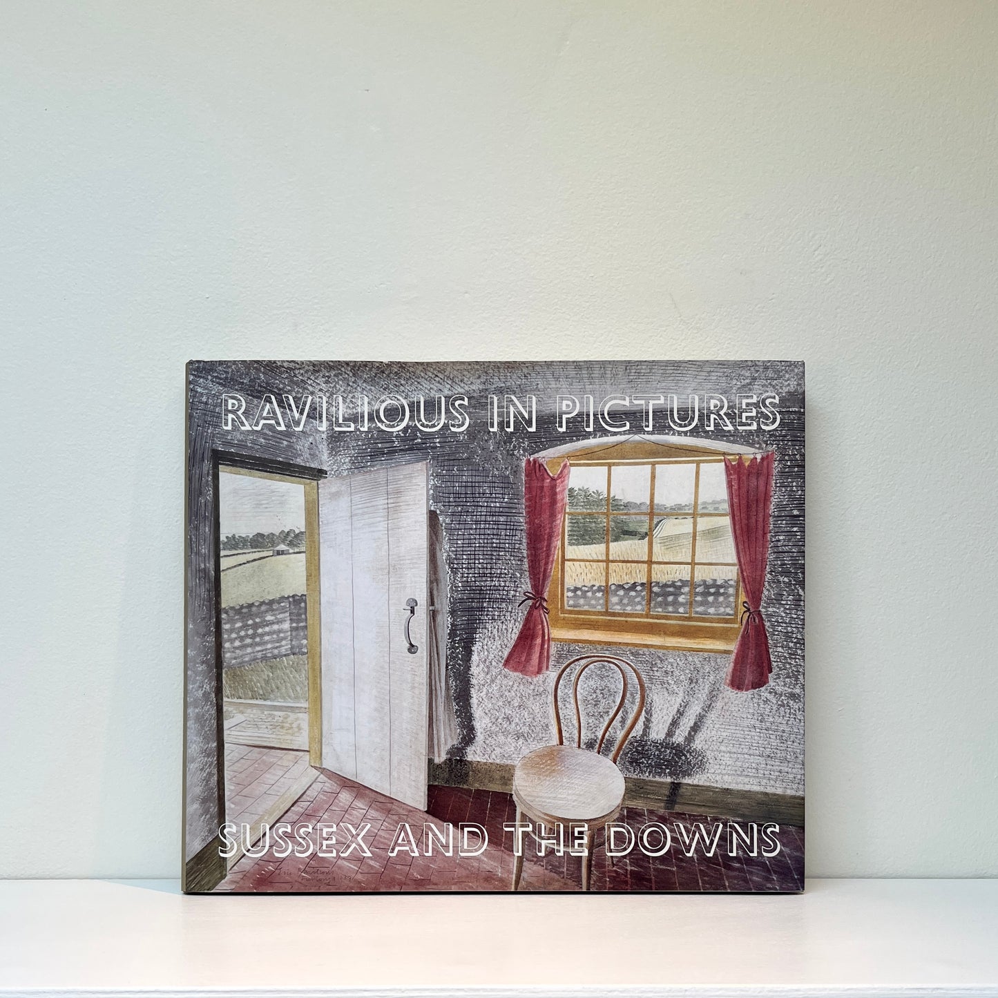 Ravilious in Pictures: Sussex and The Downs
