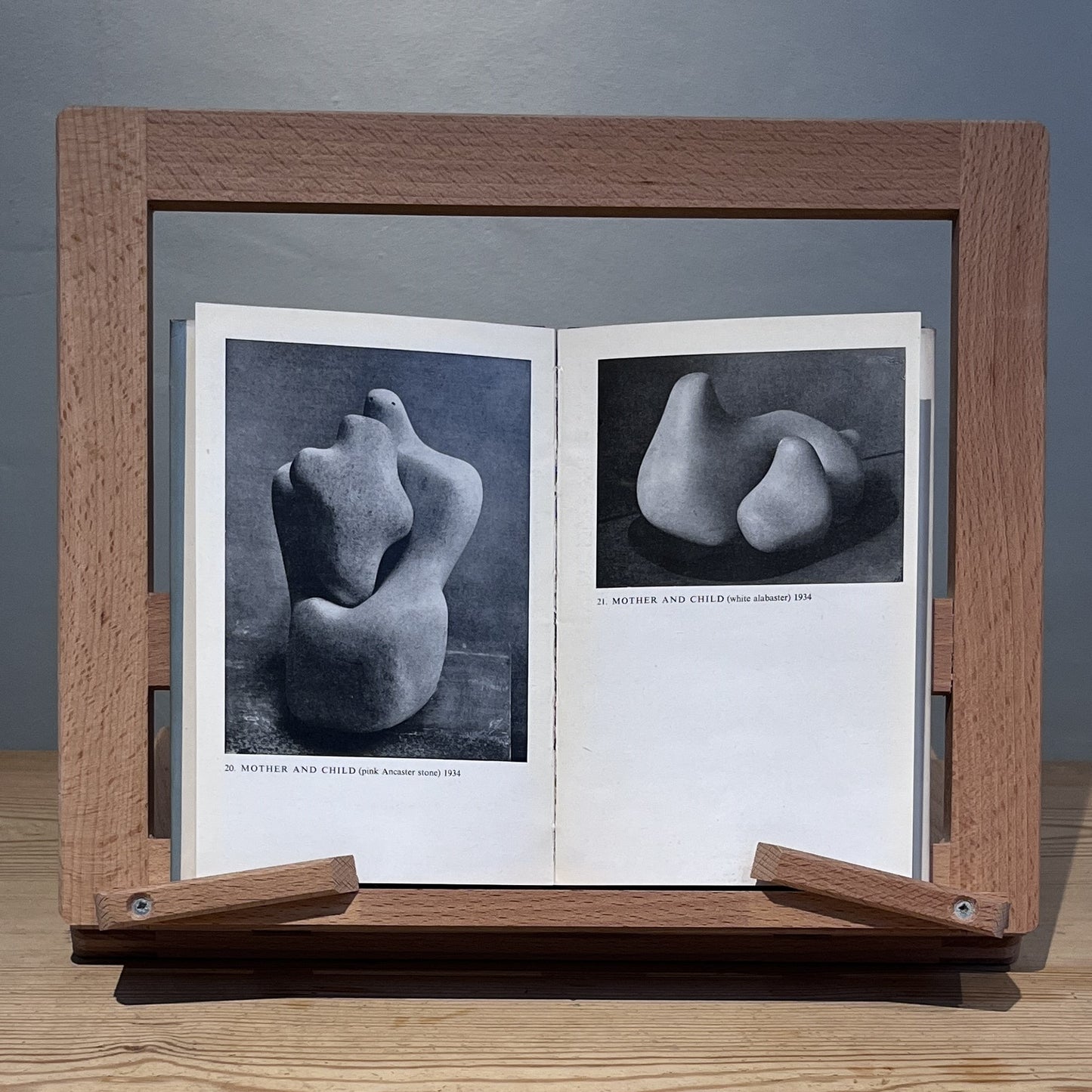 Barbara Hepworth: Sculptress