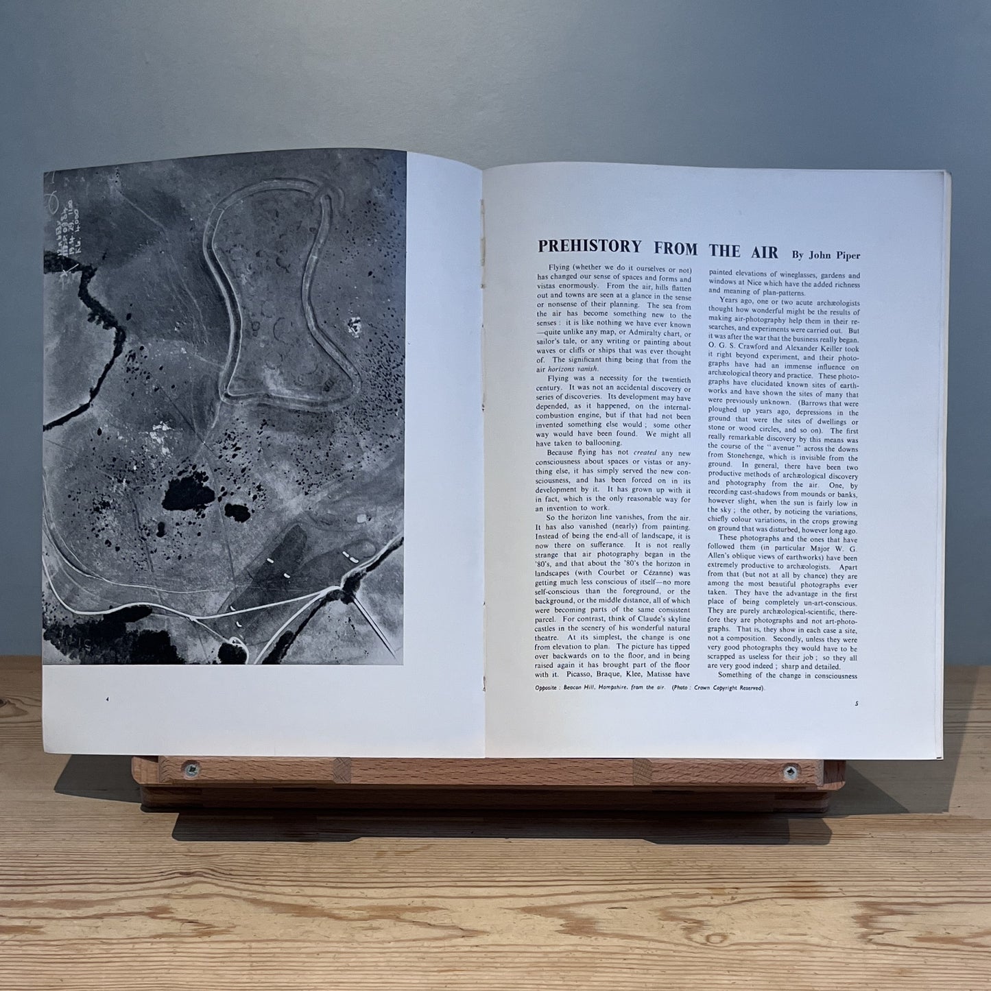 Axis 8: A Quarterly Review of Contemporary Abstract Painting & Sculpture