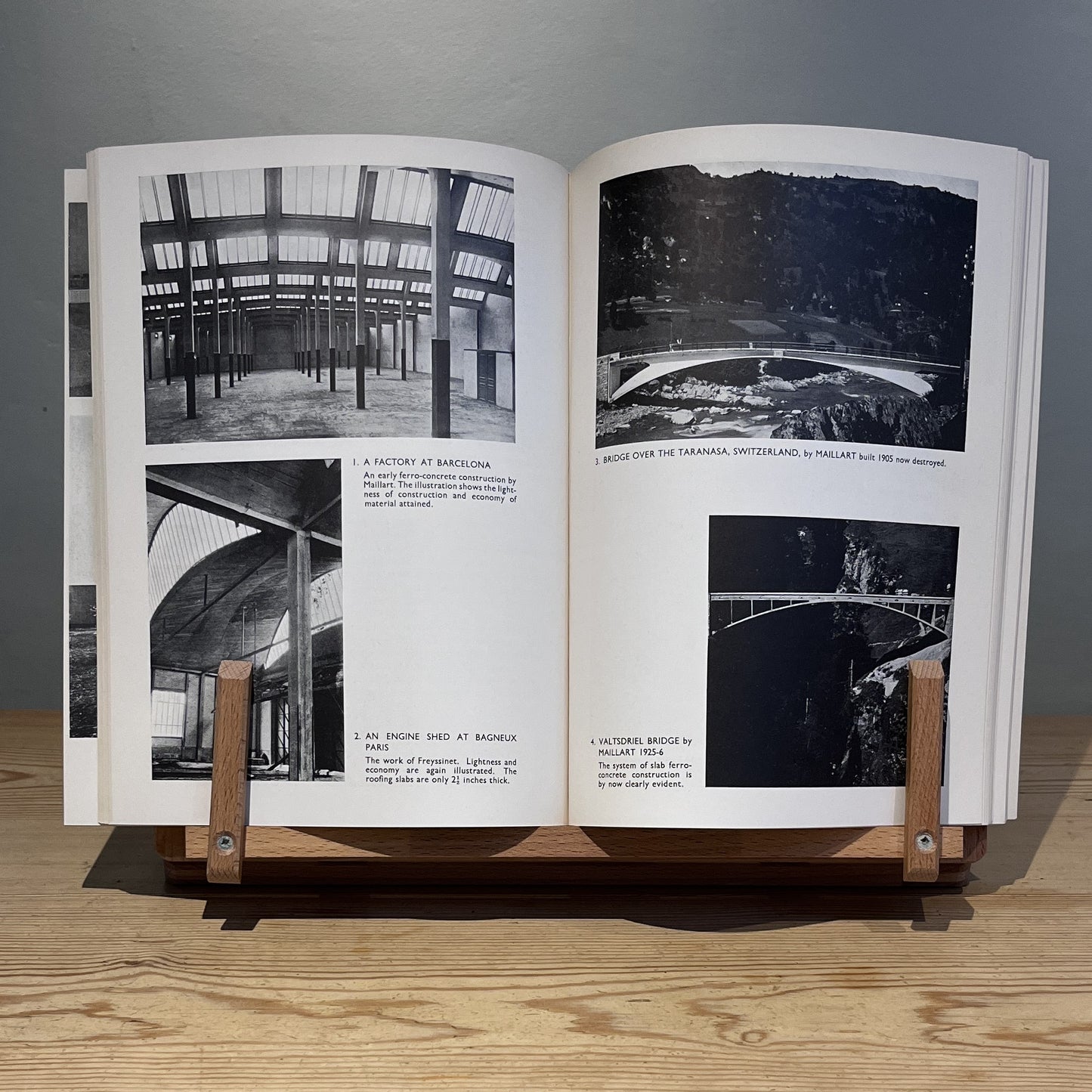 Circle: International Survey of Constructive Art