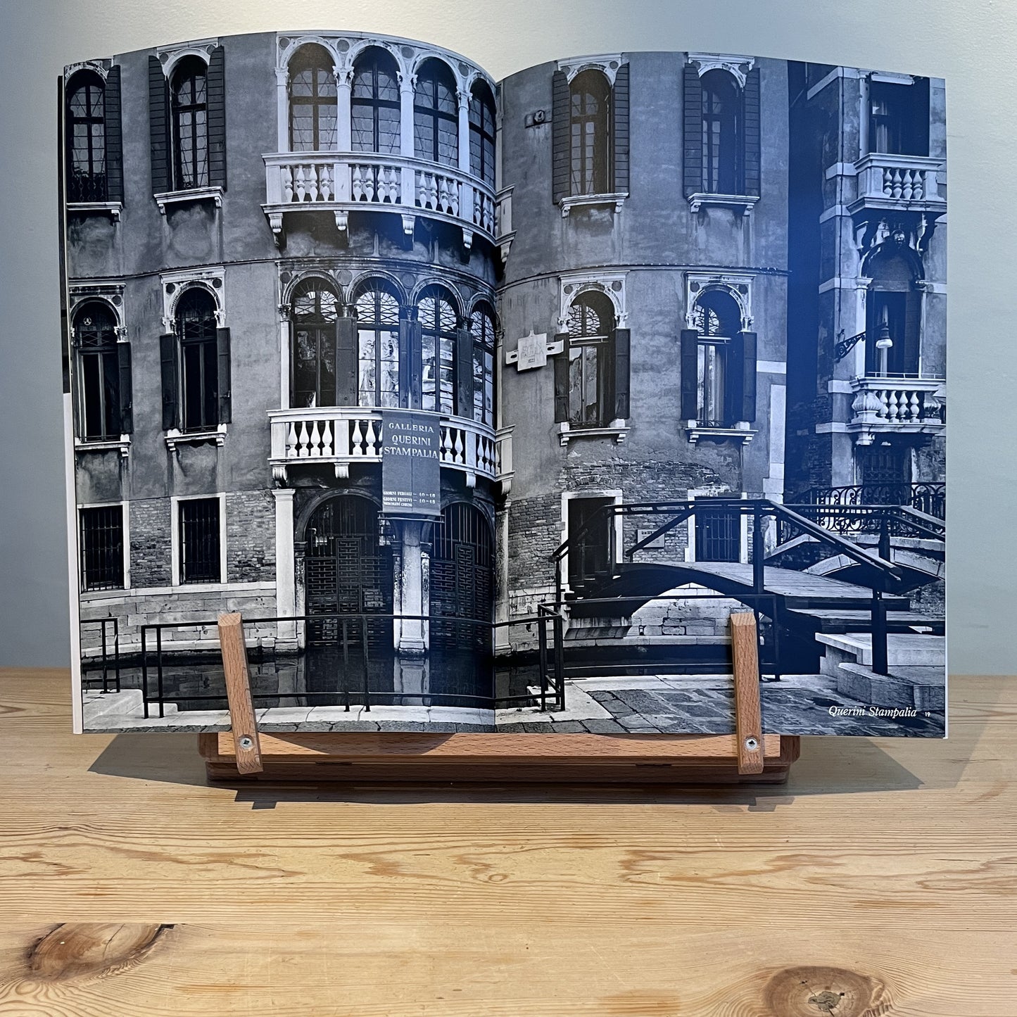 Carlo Scarpa: Global Architecture No.51