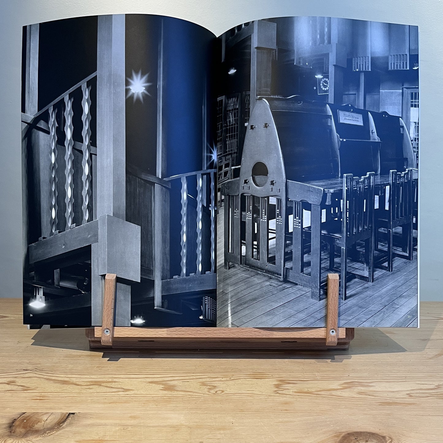 Charles Rennie Mackintosh: Global Architecture No.49