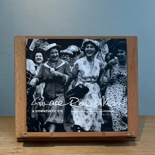 Grace Robertson: A Sympathetic Eye